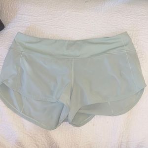 Mint lululemon speed up shorts!